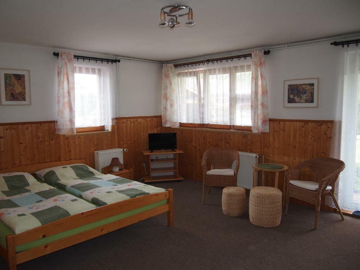 וורצ'לאבי Apartmany U Kamenky מראה חיצוני תמונה